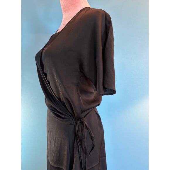 NWT QUINCE Mini Wrap Dress Stretch SILK Black Short Sleeve Unlined Small - Picture 5 of 6